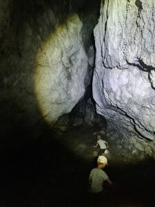 Höhle "Finsteres Loch"