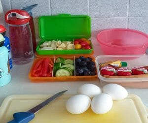 Brotzeit - unsere Kinder lieben es beim Wandern ein Picknick zu machen