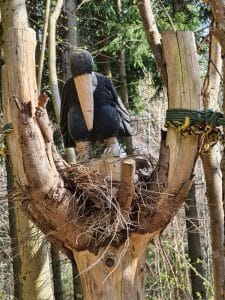 Kaltes Feld Holzfiguren