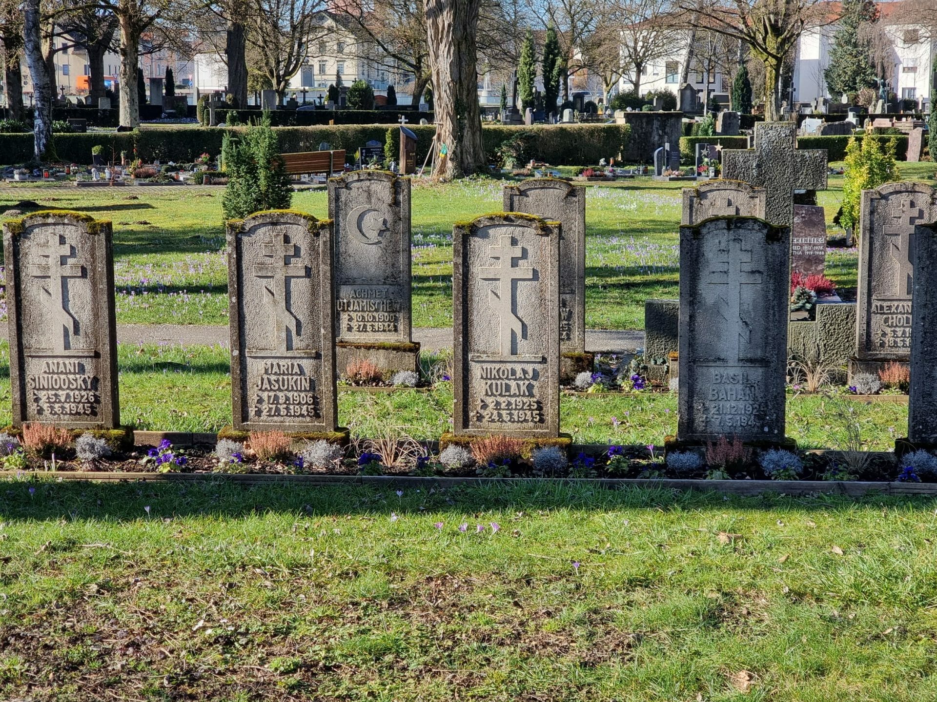 Leonhardsfriedhof, Gräber von russischen Zwangsarbeitern
